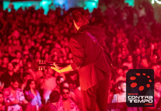 109- ACF6760-Andre Frias Large